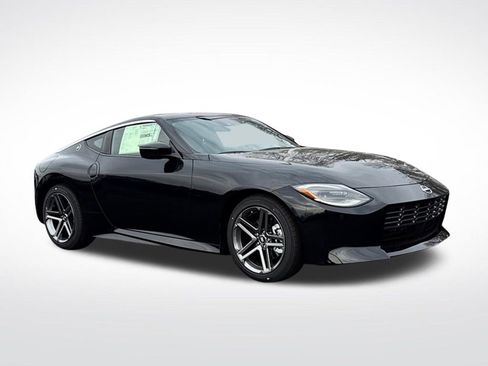 New 2026 Nissan Z Sport w/ Floor Mat Package RWD image 7