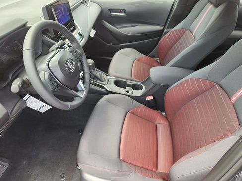 Used 2026 Toyota Corolla SE FWD image 11