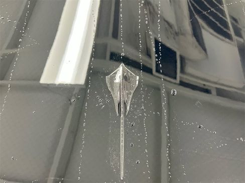 Used 2025 Chevrolet Corvette Stingray Coupe w/ 1LT image 25