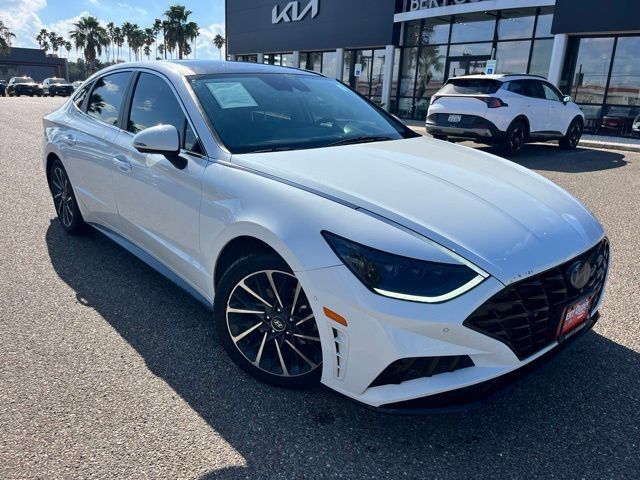 Used 2020 Hyundai Sonata Limited FWD image 1