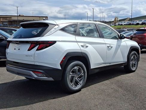 New 2026 Hyundai Tucson Blue SE AWD/4WD image 4