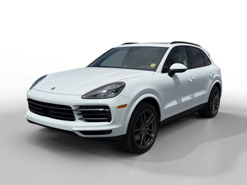 Used 2022 Porsche Cayenne AWD/4WD image 1
