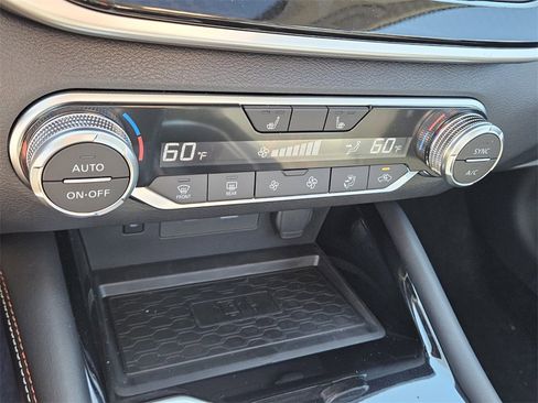 New 2025 Nissan Altima 2.5 SR image 20