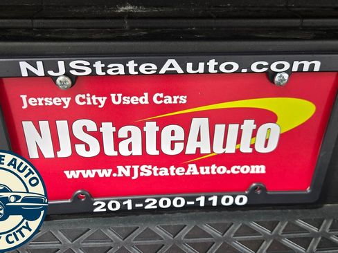 Used 2023 Hyundai Santa Cruz SE image 27