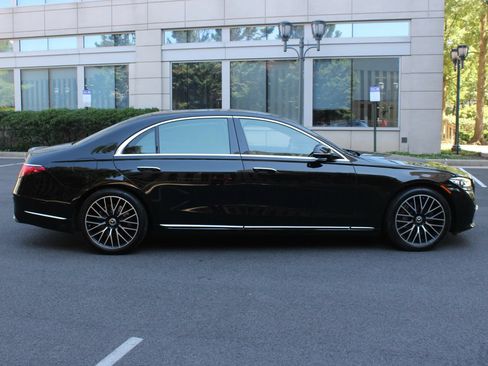 Used 2022 Mercedes-Benz S 500 4MATIC image 6