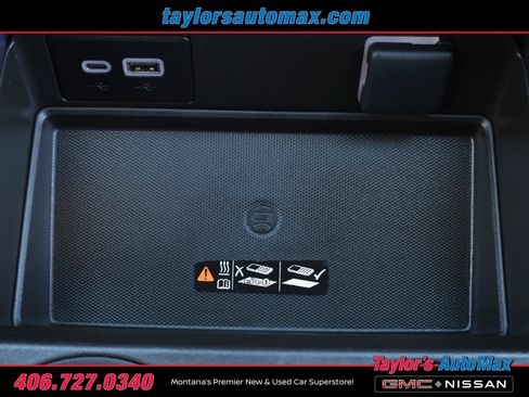Used 2023 GMC Yukon Denali w/ LPO, Floor Liner Package AWD/4WD image 29