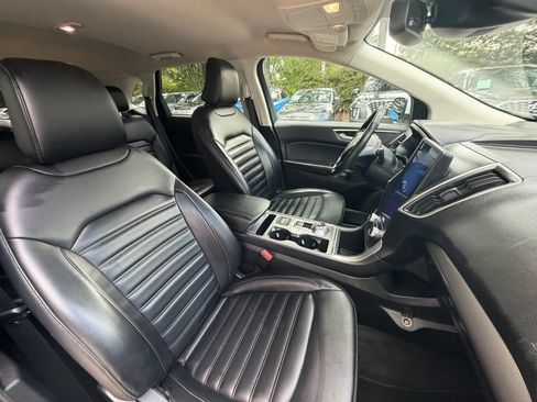 Used 2024 Ford Edge SEL AWD/4WD image 9