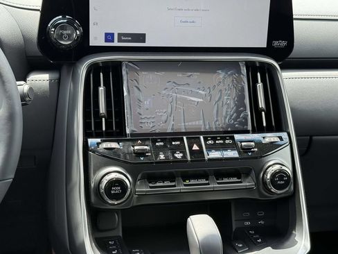 New 2026 Lexus LX 700h Luxury AWD/4WD image 14