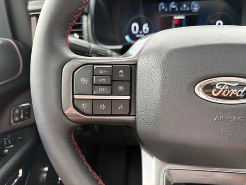 Used 2023 Ford Expedition Limited RWD image 30