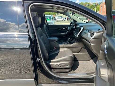 Used 2017 GMC Acadia SLT AWD/4WD image 23