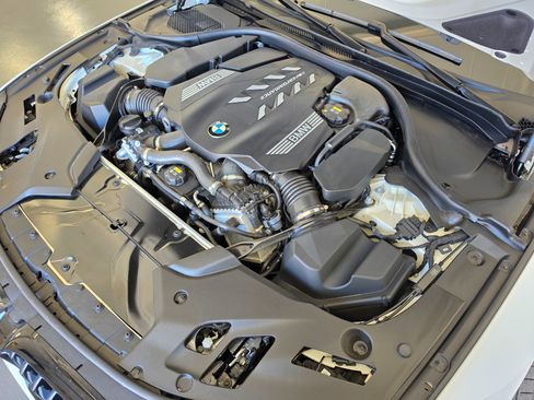 Used 2022 BMW M550i xDrive w/ Premium Package AWD/4WD image 53