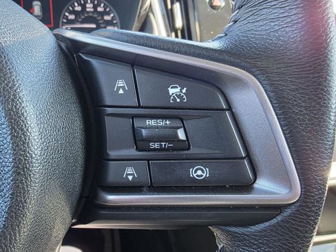 Used 2025 Subaru Outback Premium image 17