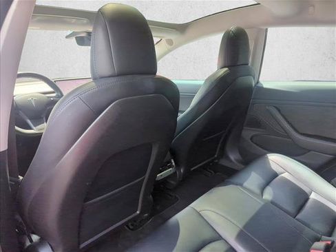 Used 2018 Tesla Model 3 Long Range RWD image 19
