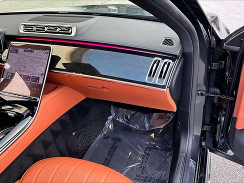 Used 2023 Mercedes-Benz S 580 4MATIC Sedan image 18