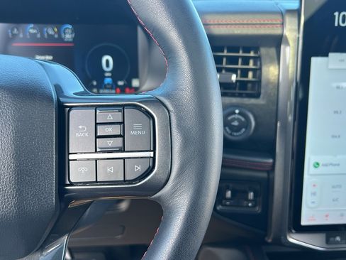 Used 2024 Ford Expedition Max Limited image 36