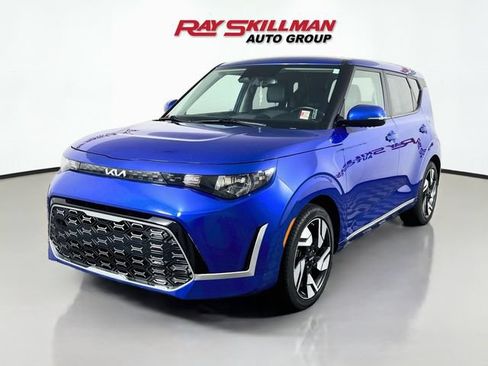 Used 2023 Kia Soul GT-Line FWD image 3