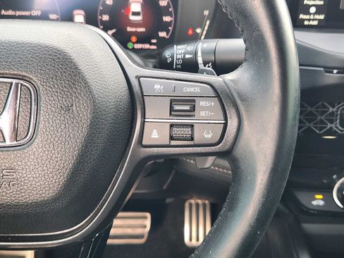 Used 2023 Honda Accord Sport image 28