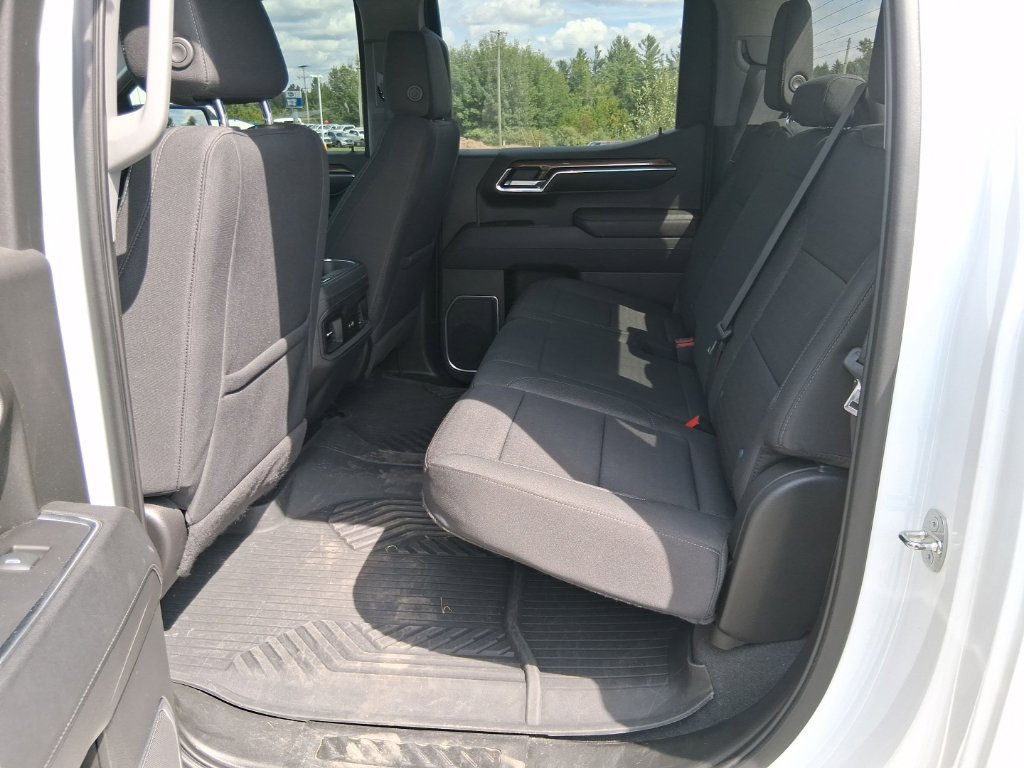 Used 2023 Chevrolet Silverado 1500 LT Trail Boss AWD/4WD image 23