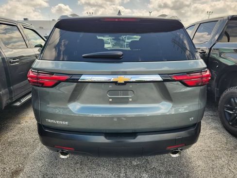 Used 2023 Chevrolet Traverse LT FWD image 5