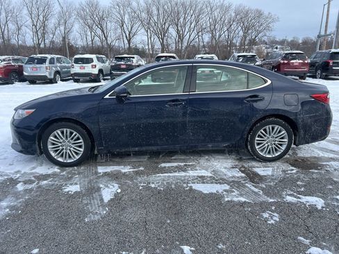 Used 2013 Lexus ES 350 Base 4dr Sedan image 6