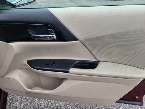 Used 2016 Honda Accord LX image 20