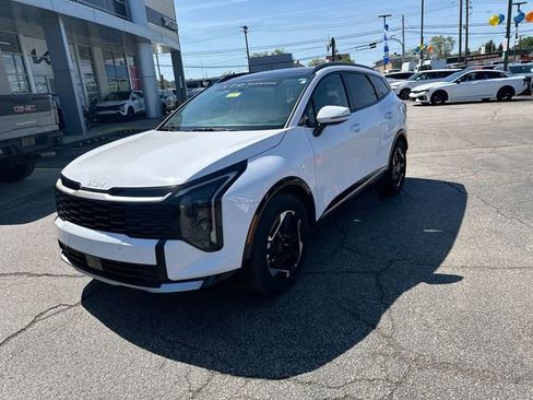 Certified 2026 Kia Sportage SX FWD image 11