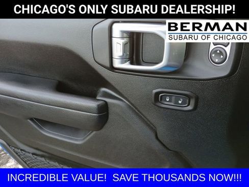 Used 2022 Jeep Gladiator Sport image 18