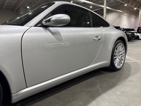 Used 2005 Porsche 911 Carrera image 19