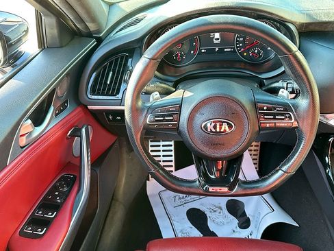Certified 2020 Kia Stinger GT2 image 23