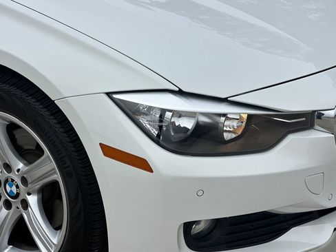 Used 2015 BMW 320i xDrive Sedan image 10