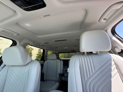 New 2026 Hyundai Palisade SEL Premium FWD image 32
