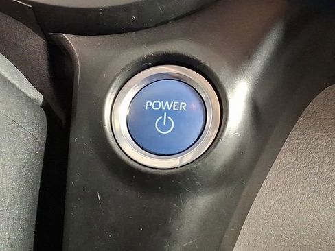 Certified 2024 Toyota Sienna LE image 22