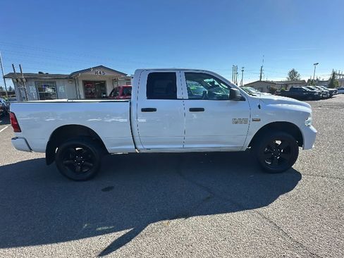 Used 2015 RAM 1500 Express AWD/4WD image 3