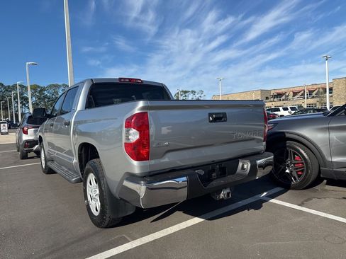 Used 2019 Toyota Tundra SR5 image 3