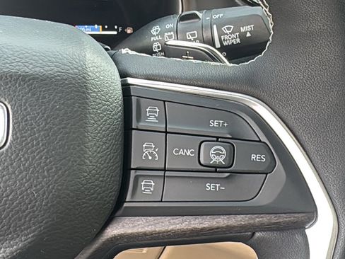 New 2026 Jeep Grand Cherokee Limited w/ MOPAR Finishing Package RWD image 22