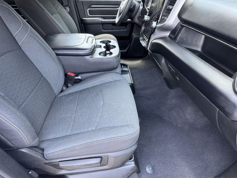 Used 2025 RAM 2500 Big Horn AWD/4WD image 15