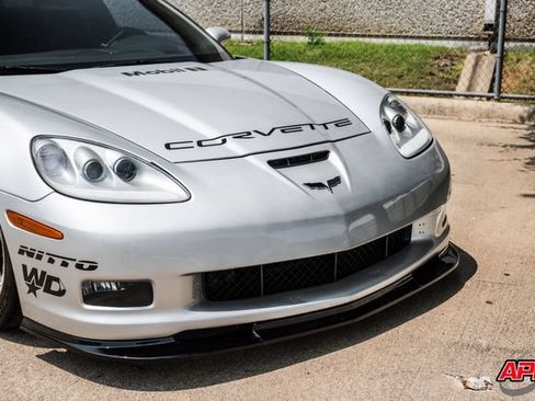 Used 2009 Chevrolet Corvette Z06 w/ Preferred Equipment Group RWD image 23
