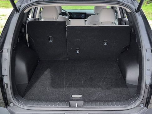 Used 2025 Hyundai Tucson SEL FWD image 28