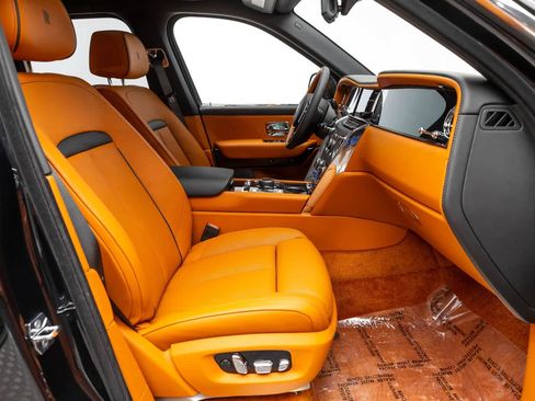 New 2026 Rolls-Royce Cullinan AWD/4WD image 56