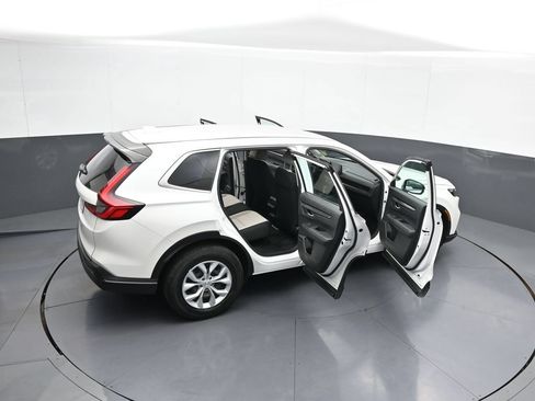 Certified 2023 Honda CR-V LX image 43