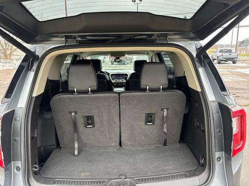 Used 2020 GMC Acadia Denali image 16