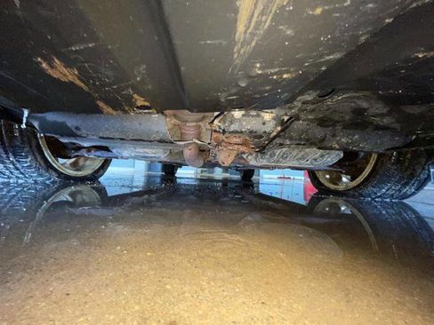 Used 2009 Pontiac Vibe w/ Preferred Package image 20