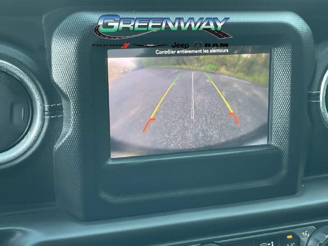 Used 2018 Jeep Wrangler Unlimited Sahara AWD/4WD image 20