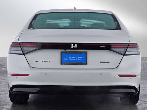 Used 2025 Honda Accord EX-L image 4