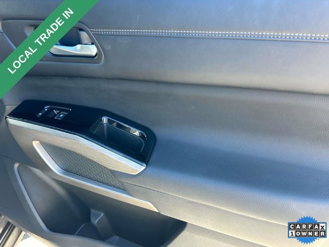 Used 2024 Nissan Pathfinder Platinum AWD/4WD image 24
