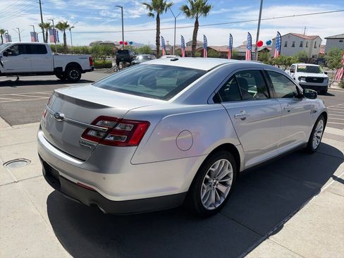 Used 2016 Ford Taurus Limited FWD image 5