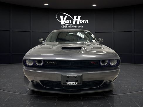 Used 2023 Dodge Challenger R/T Scat Pack RWD image 2