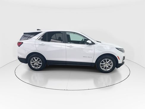 Used 2023 Chevrolet Equinox LT image 9