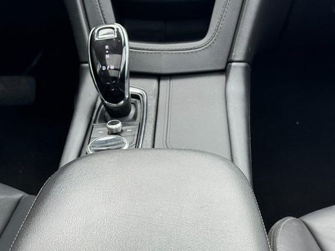 Used 2024 Cadillac XT5 Premium Luxury FWD image 17