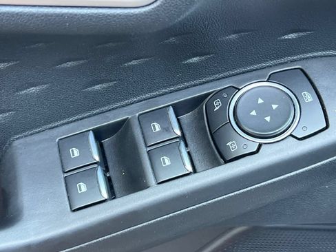 Used 2020 Ford Escape SE AWD/4WD image 14